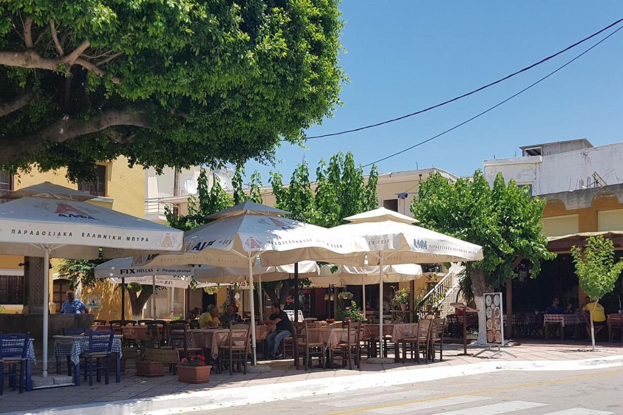 Fontana Luxury Villa Salakos With Pool Near Beach Екстер'єр фото